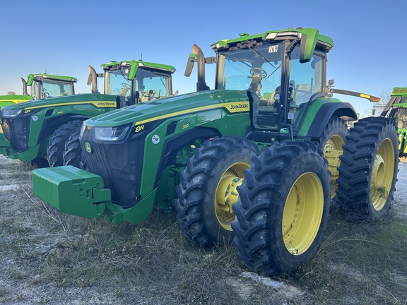 2023 John Deere 8R 310 Photo 1