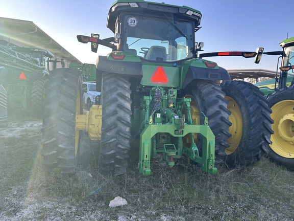 2023 John Deere 8R 310 Photo 5