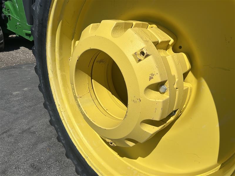 2013 John Deere 8335R Image 14