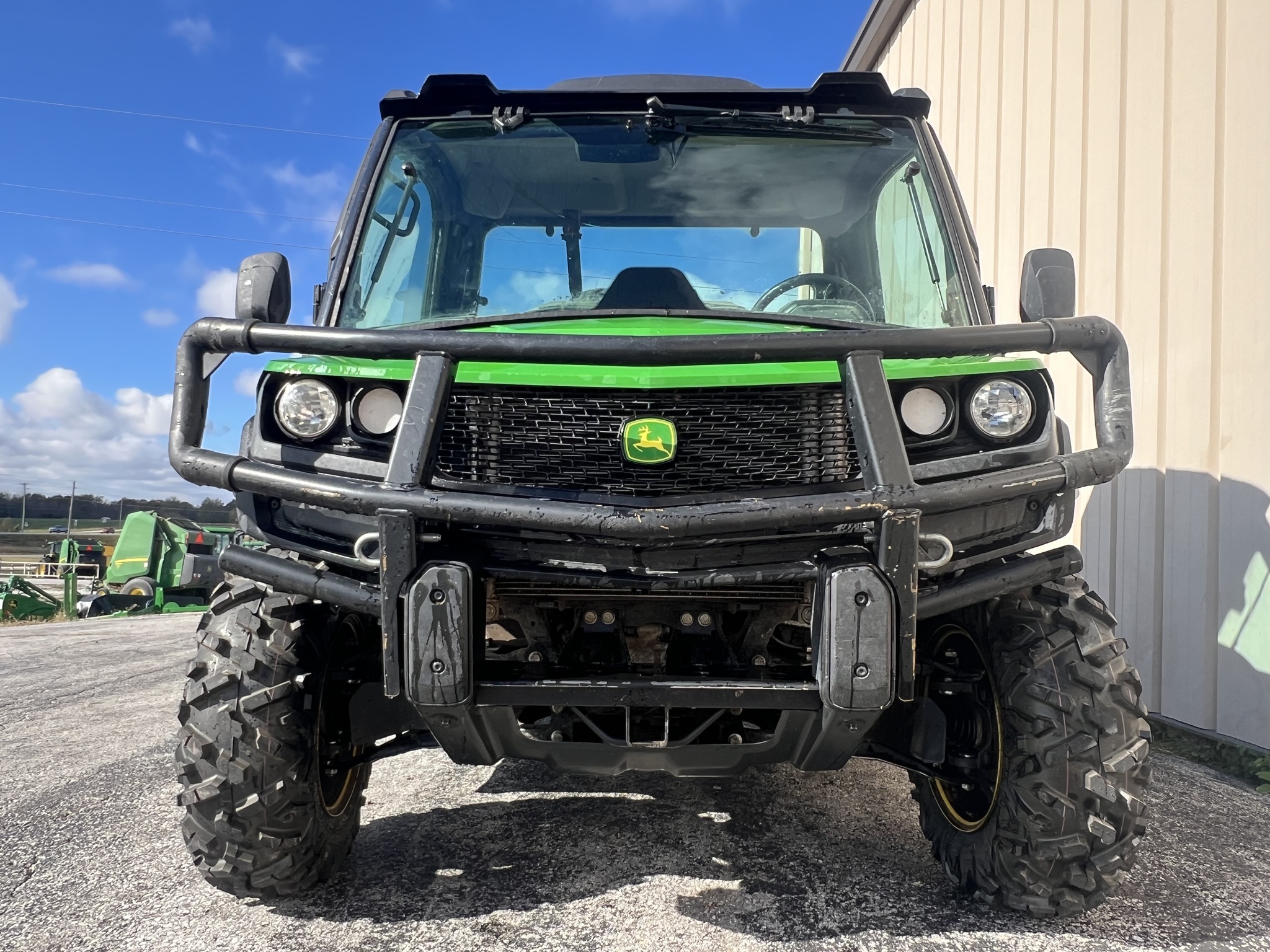  2023 John Deere XUV 835M at Heritage Tractor in Rogersville, MO