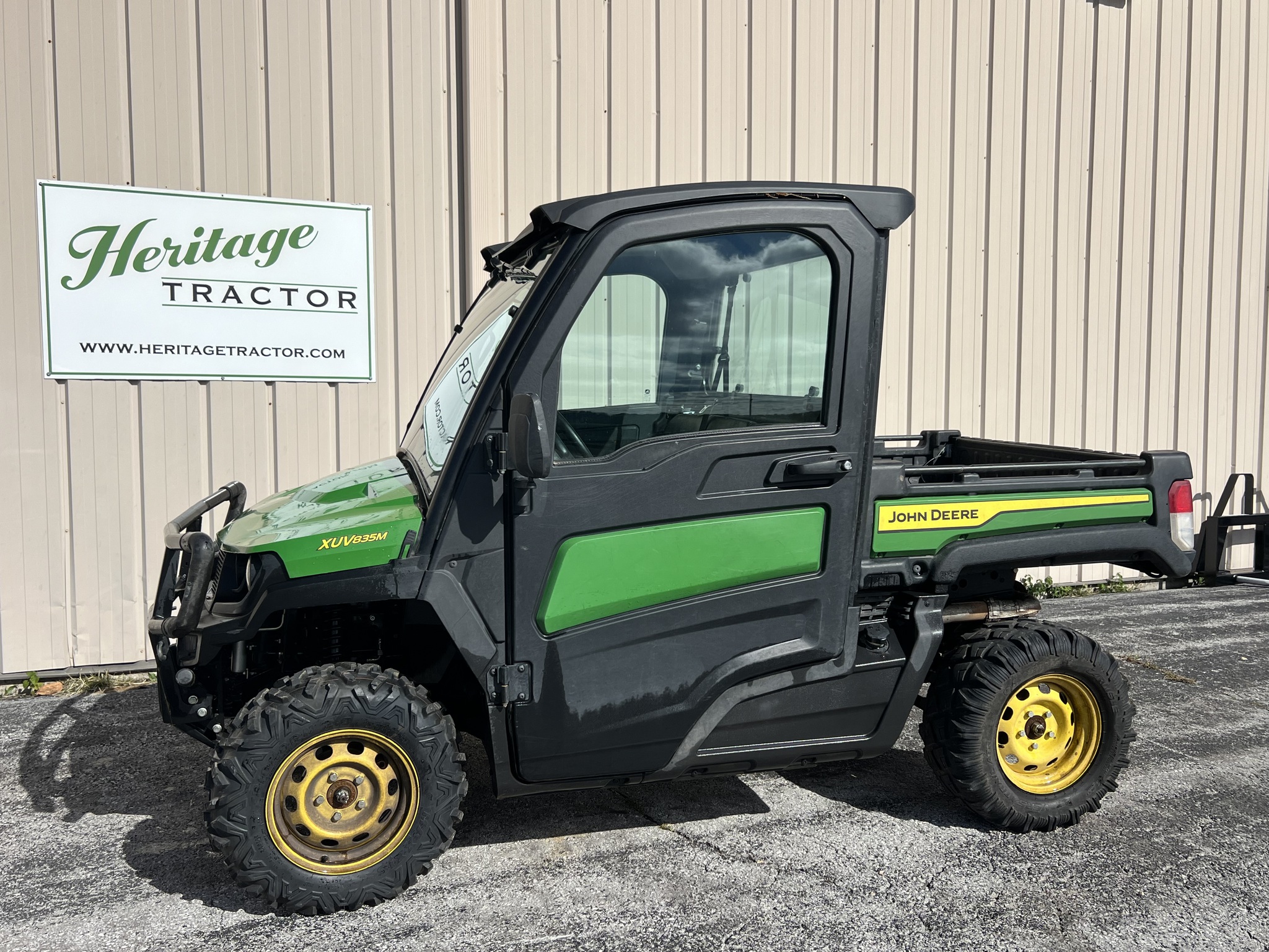 2023 John Deere XUV 835M at Heritage Tractor in Rogersville, MO