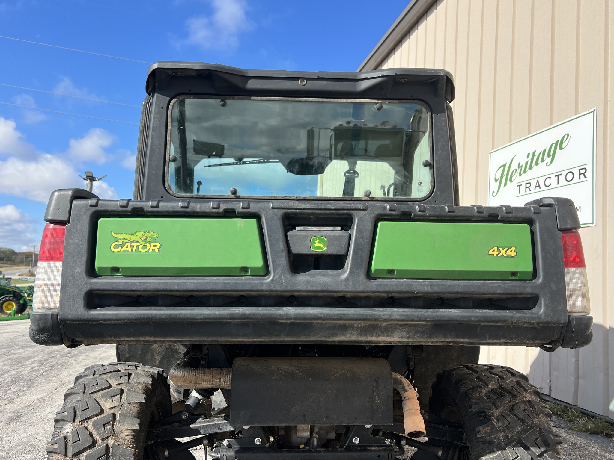  2023 John Deere XUV 835M at Heritage Tractor in Rogersville, MO