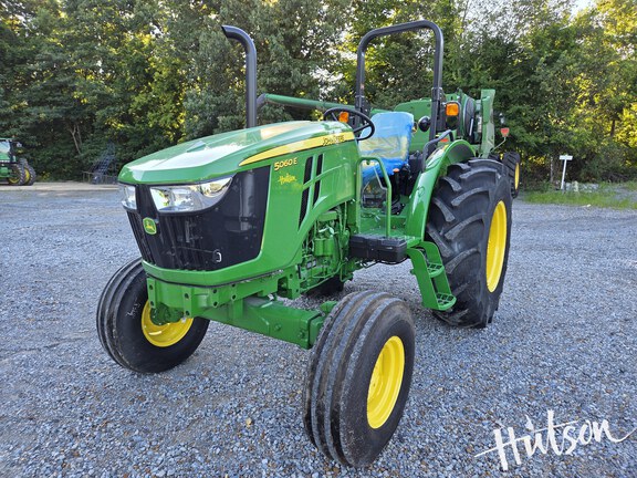 Photo of 2024 John Deere 5060E