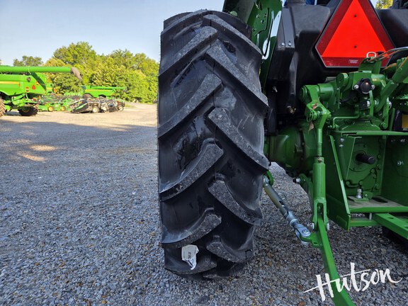 Photo of 2024 John Deere 5060E