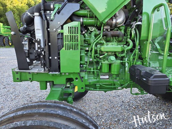 Photo of 2024 John Deere 5060E