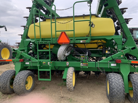 Photo of 2013 John Deere 1990