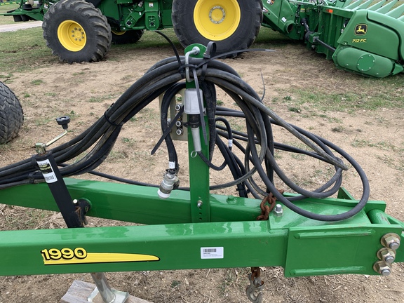 Photo of 2013 John Deere 1990