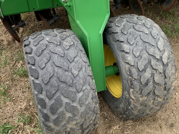 Photo of 2013 John Deere 1990