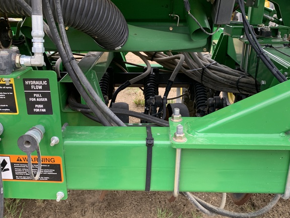 Photo of 2013 John Deere 1990