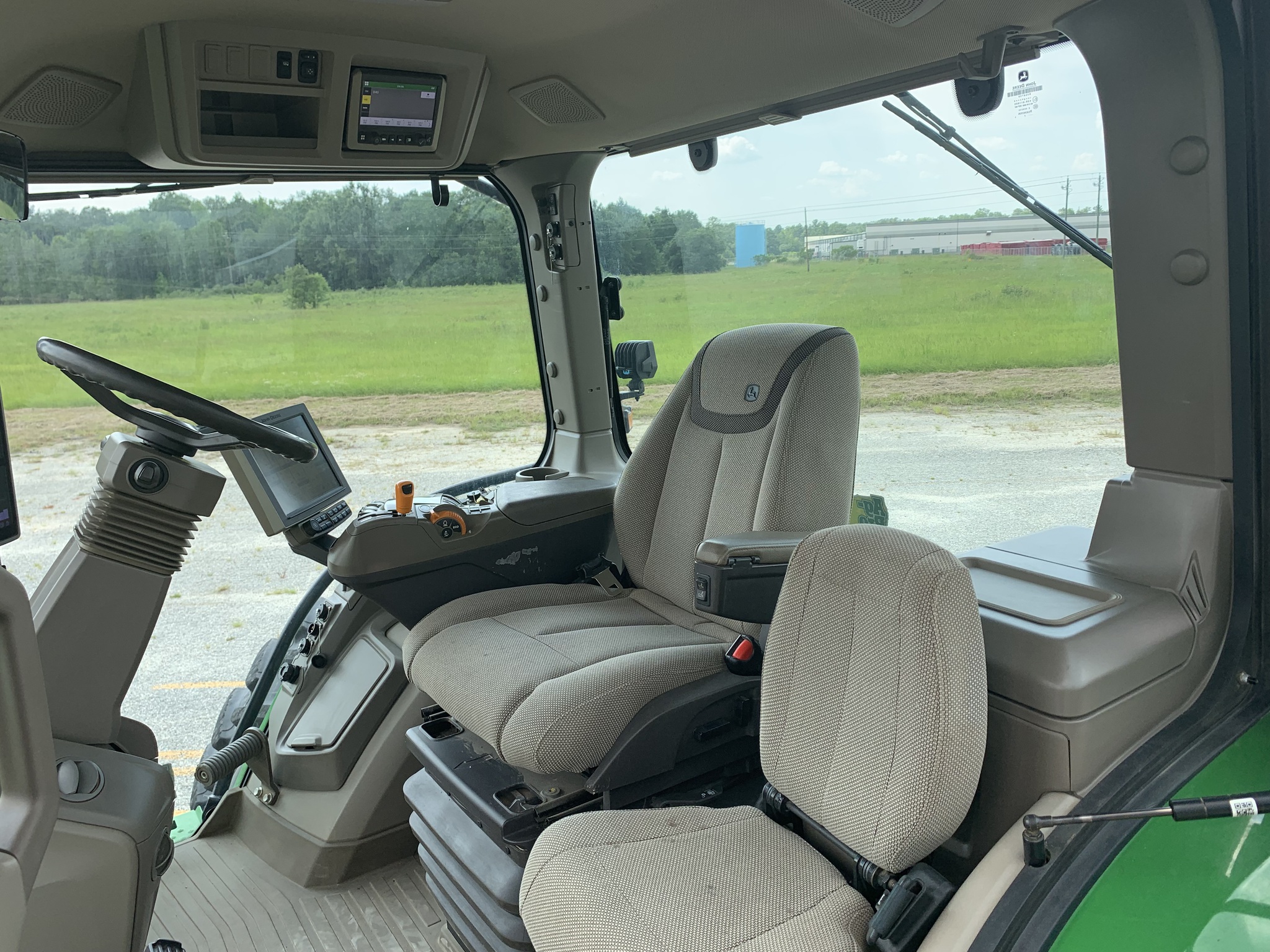 2022 John Deere 8R 340 Image 7