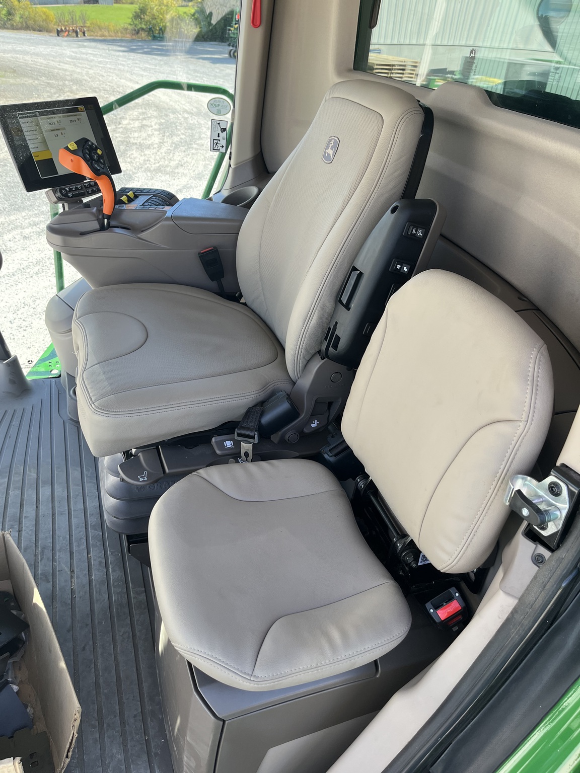 2024 John Deere S780 Image 33