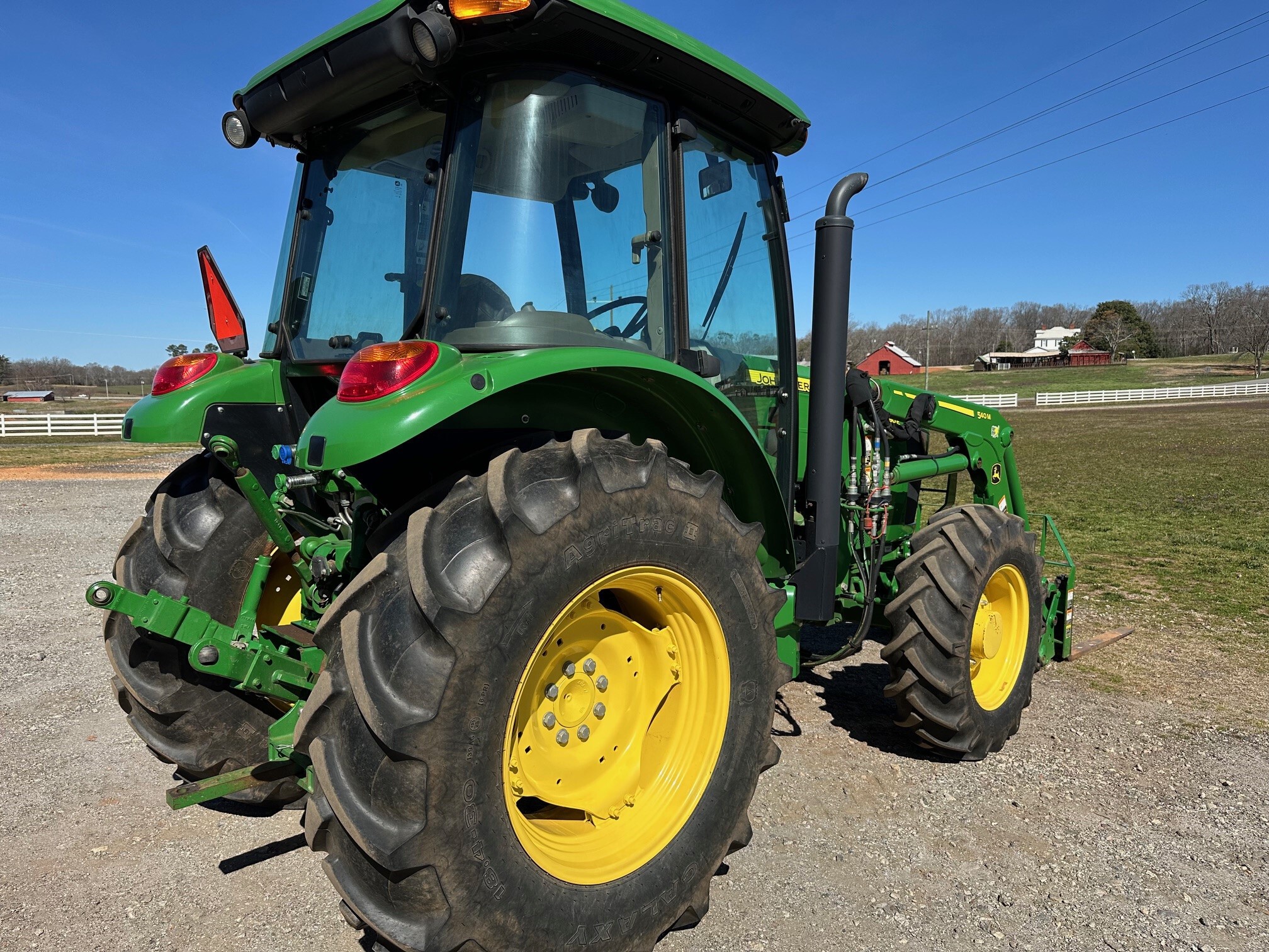 2021 John Deere 5090E Image 5