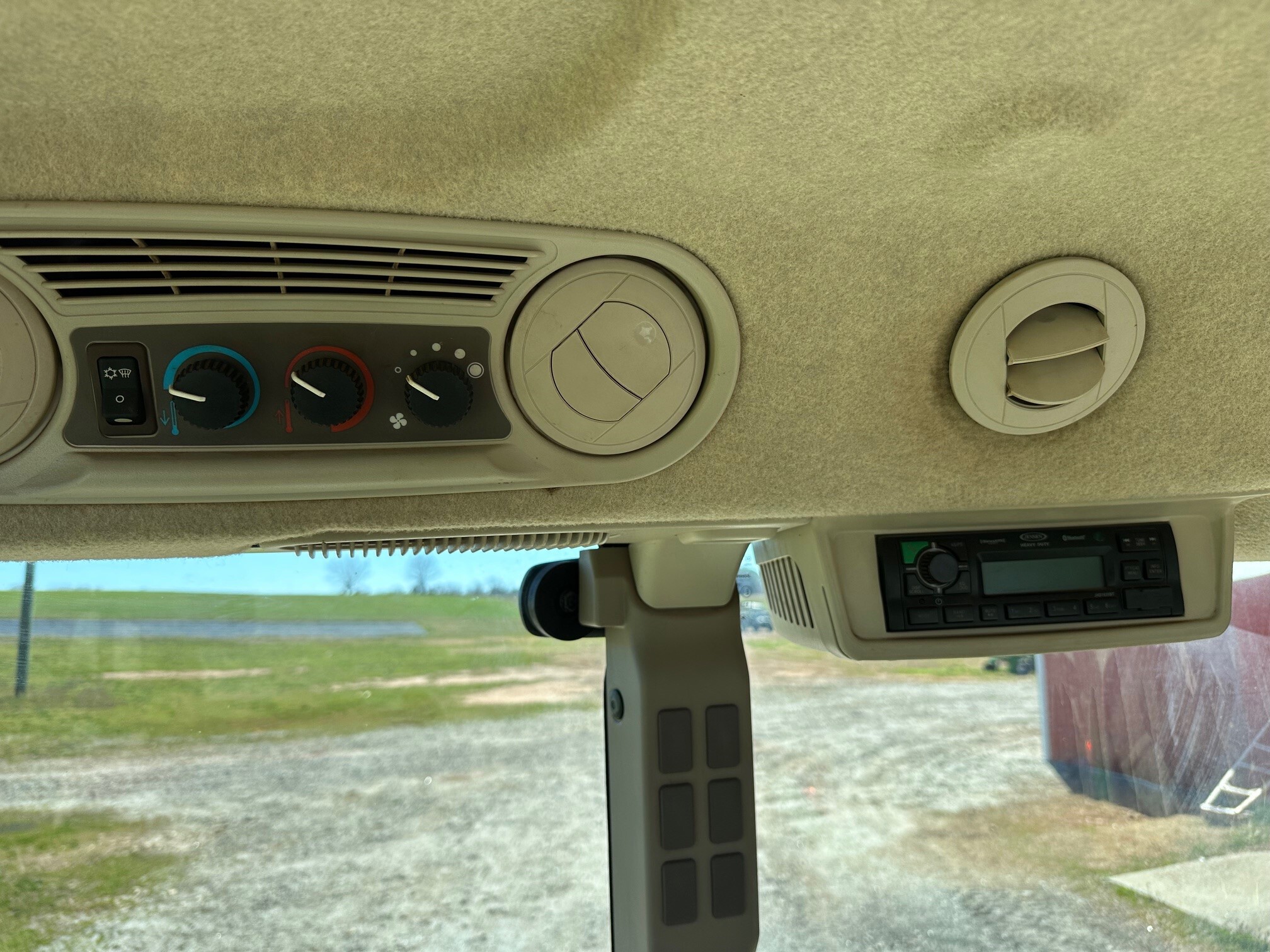 2021 John Deere 5090E Image 7
