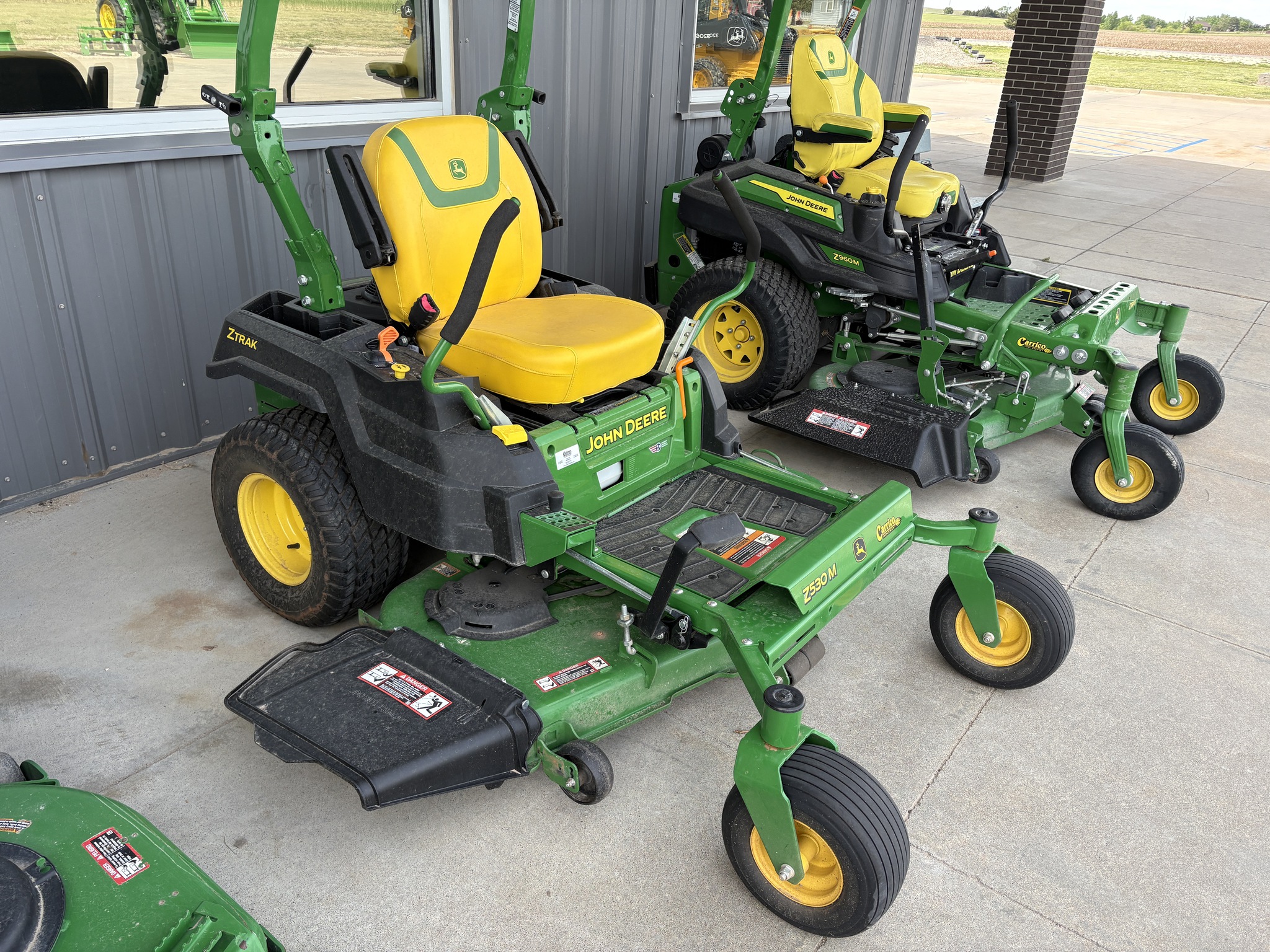 2024 John Deere Z530M Image 4