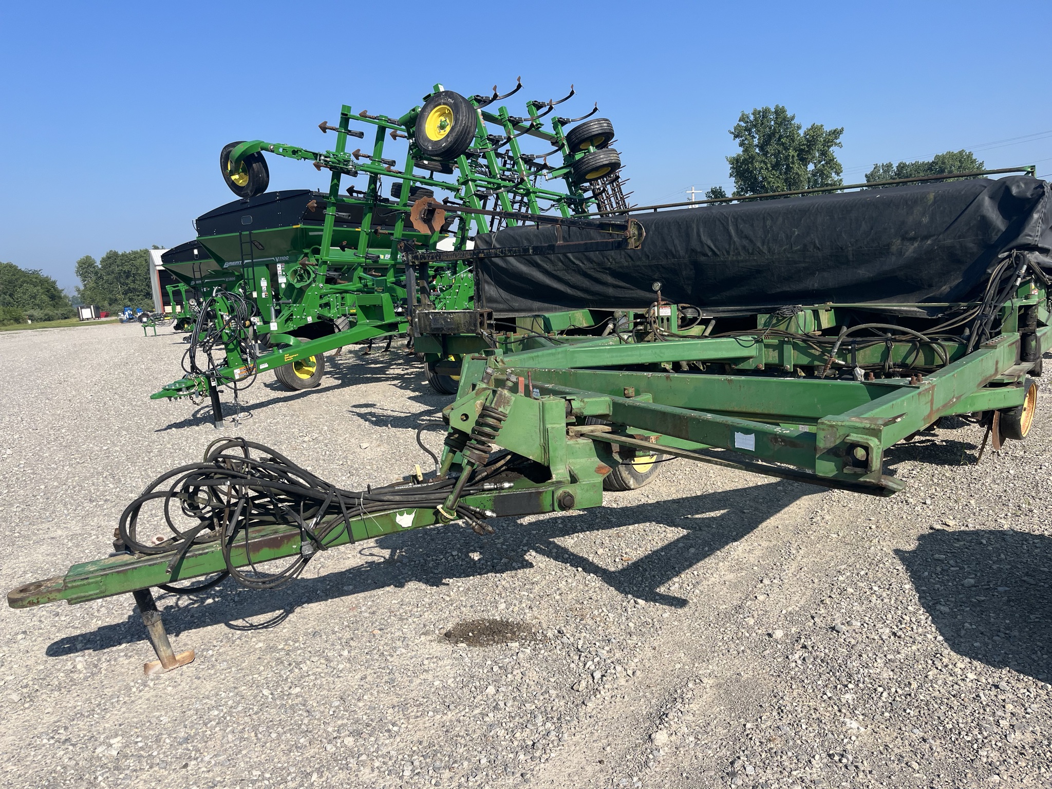 1992 John Deere 750 Image 5