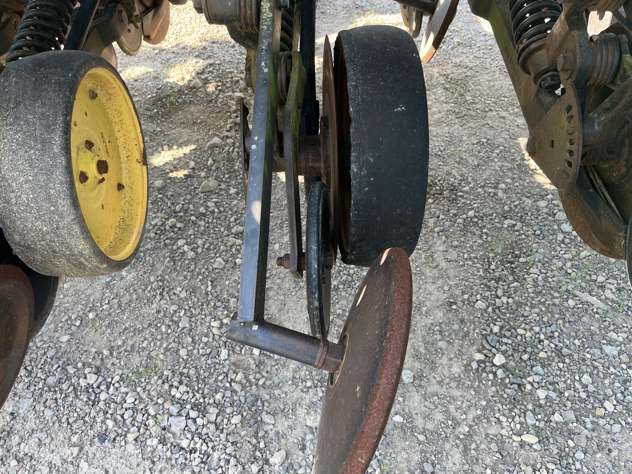 1992 John Deere 750 Image 8