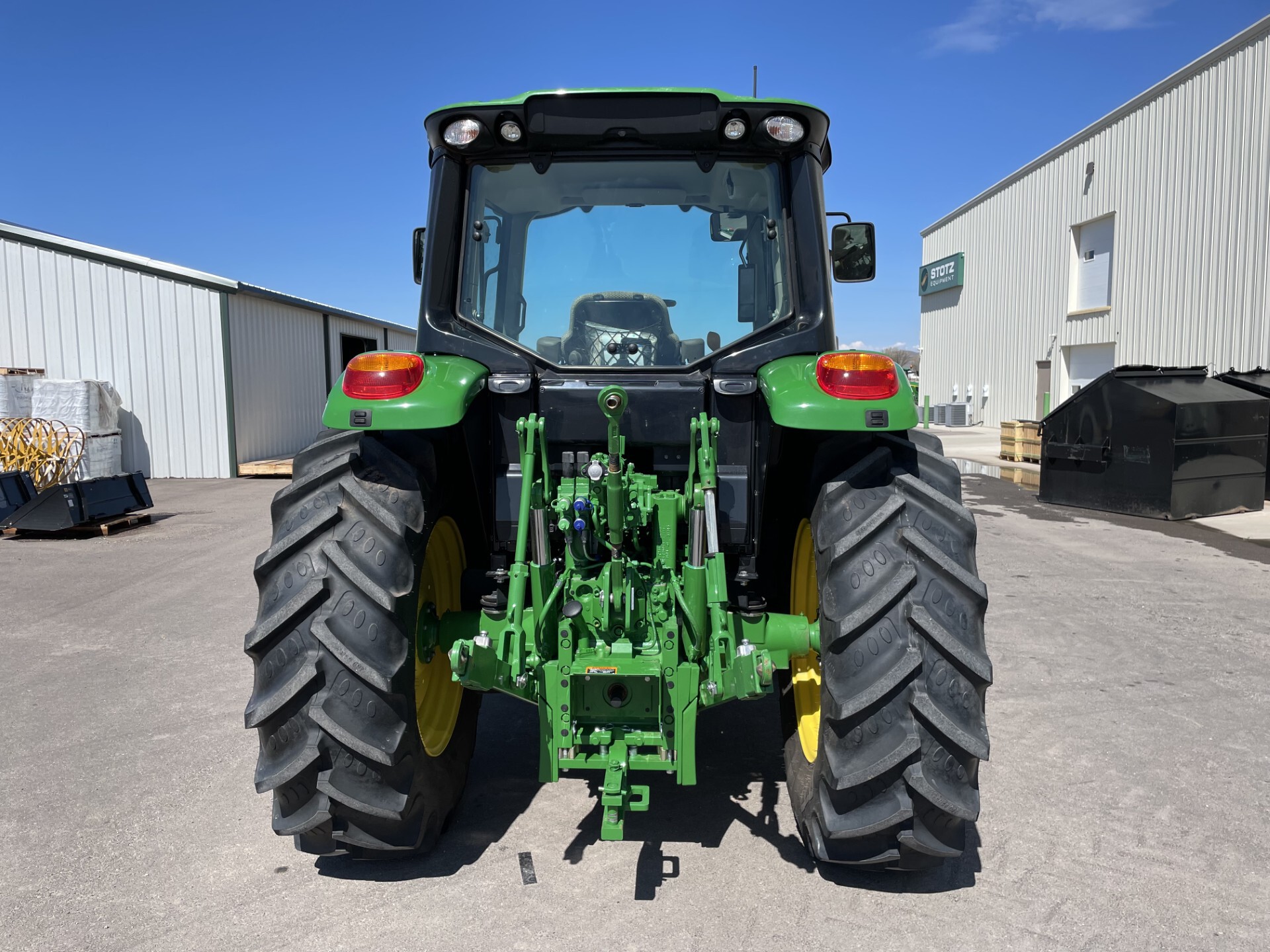 2023 John Deere 6110M Image 4