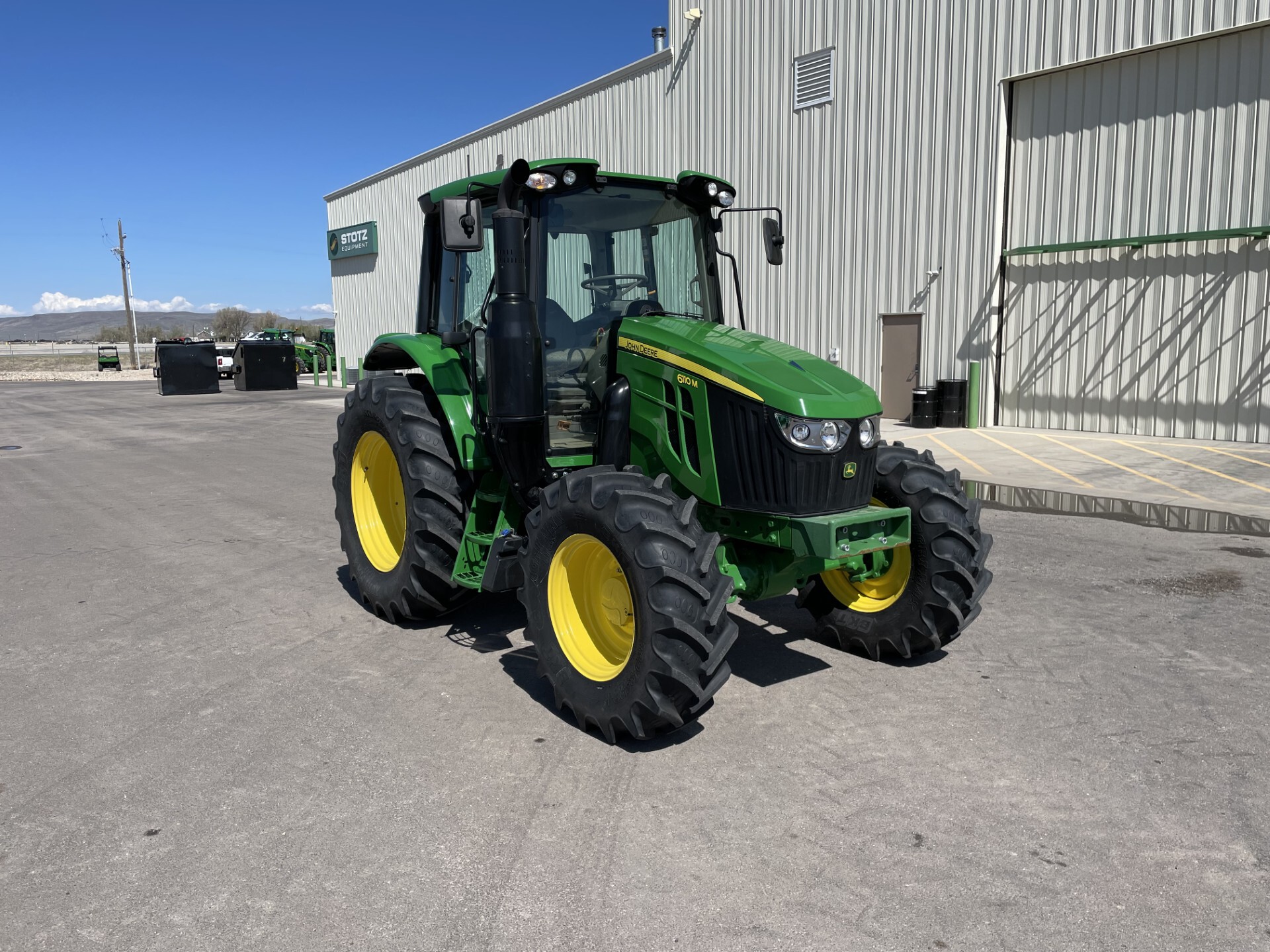 2023 John Deere 6110M Image 7