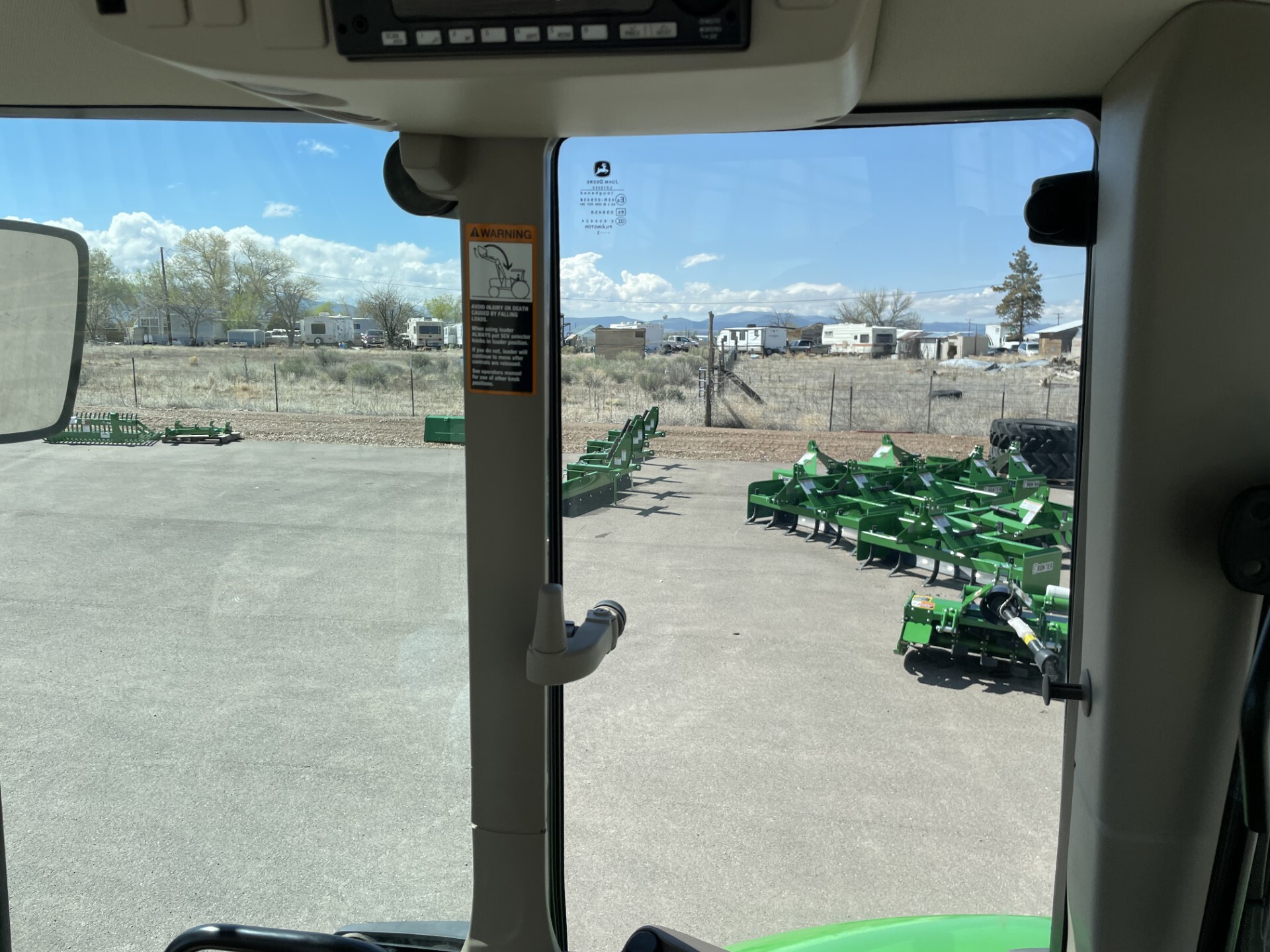 2023 John Deere 6110M Image 27