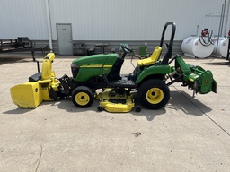 2008 John Deere 2305