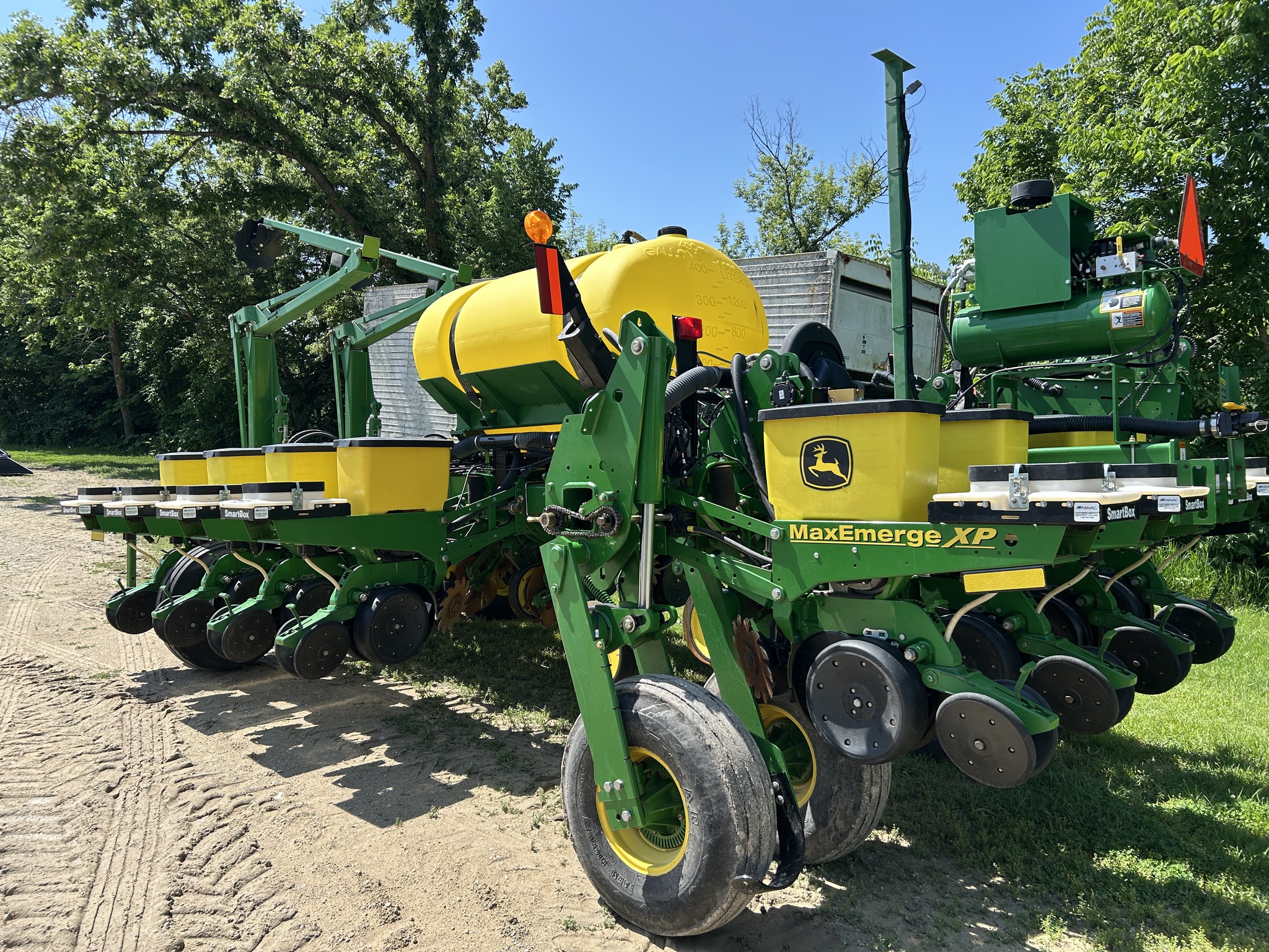 2012 John Deere 1770NT Image 4