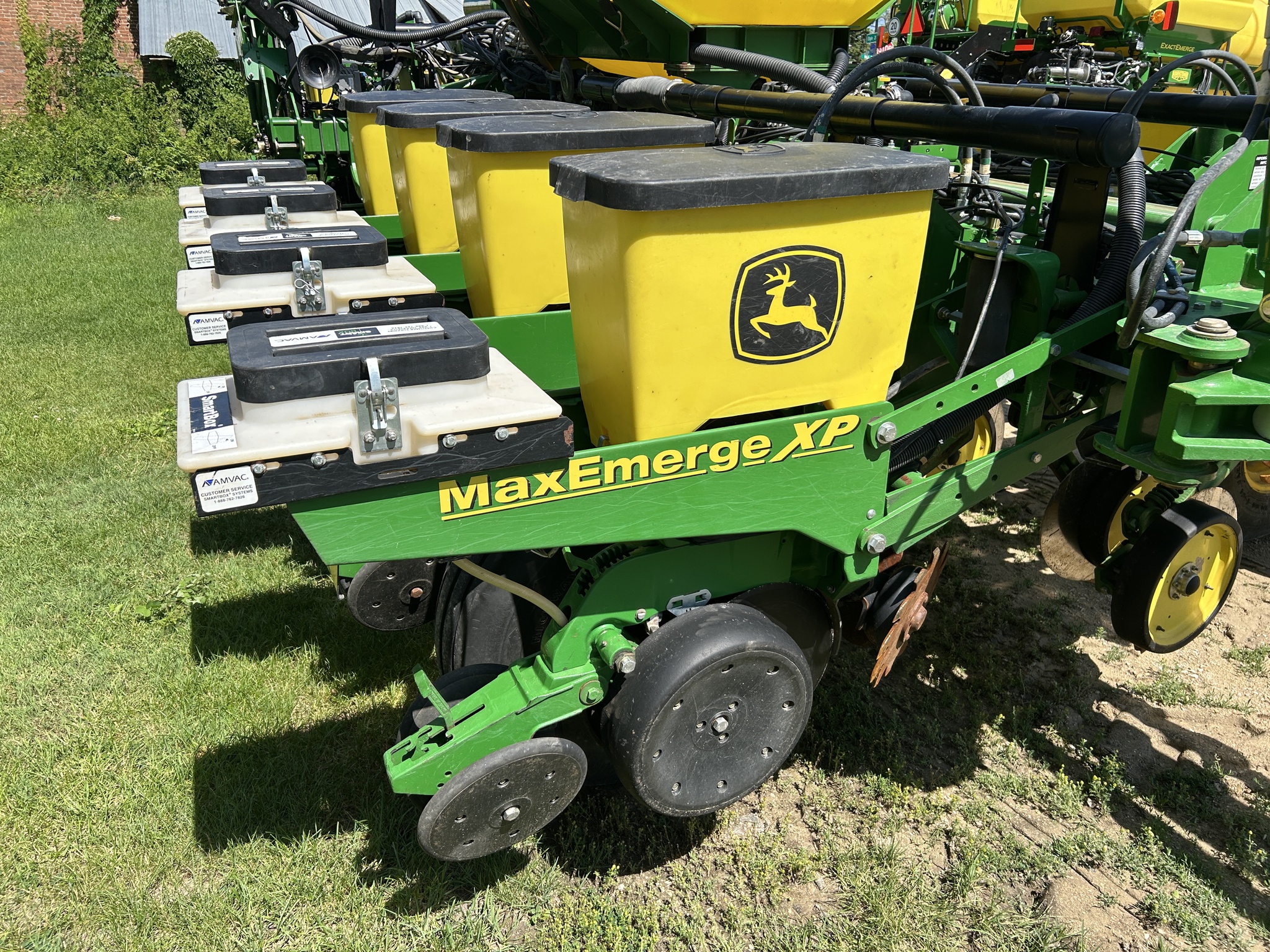 2012 John Deere 1770NT Image 8