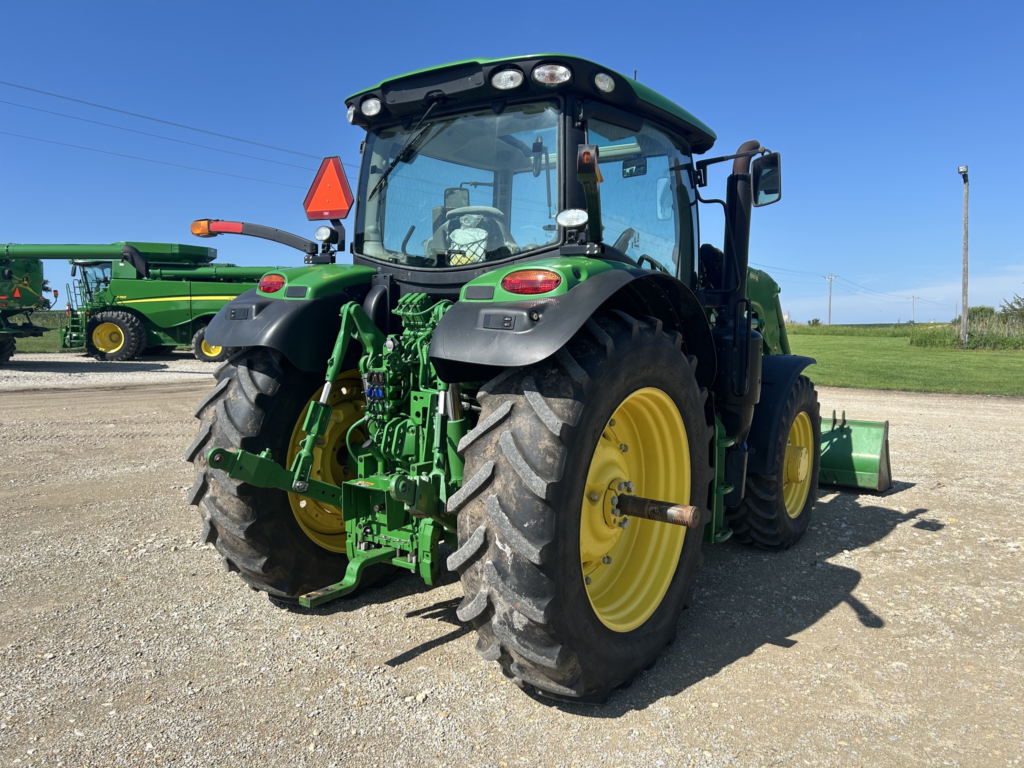 2021 John Deere 6155R Image 8