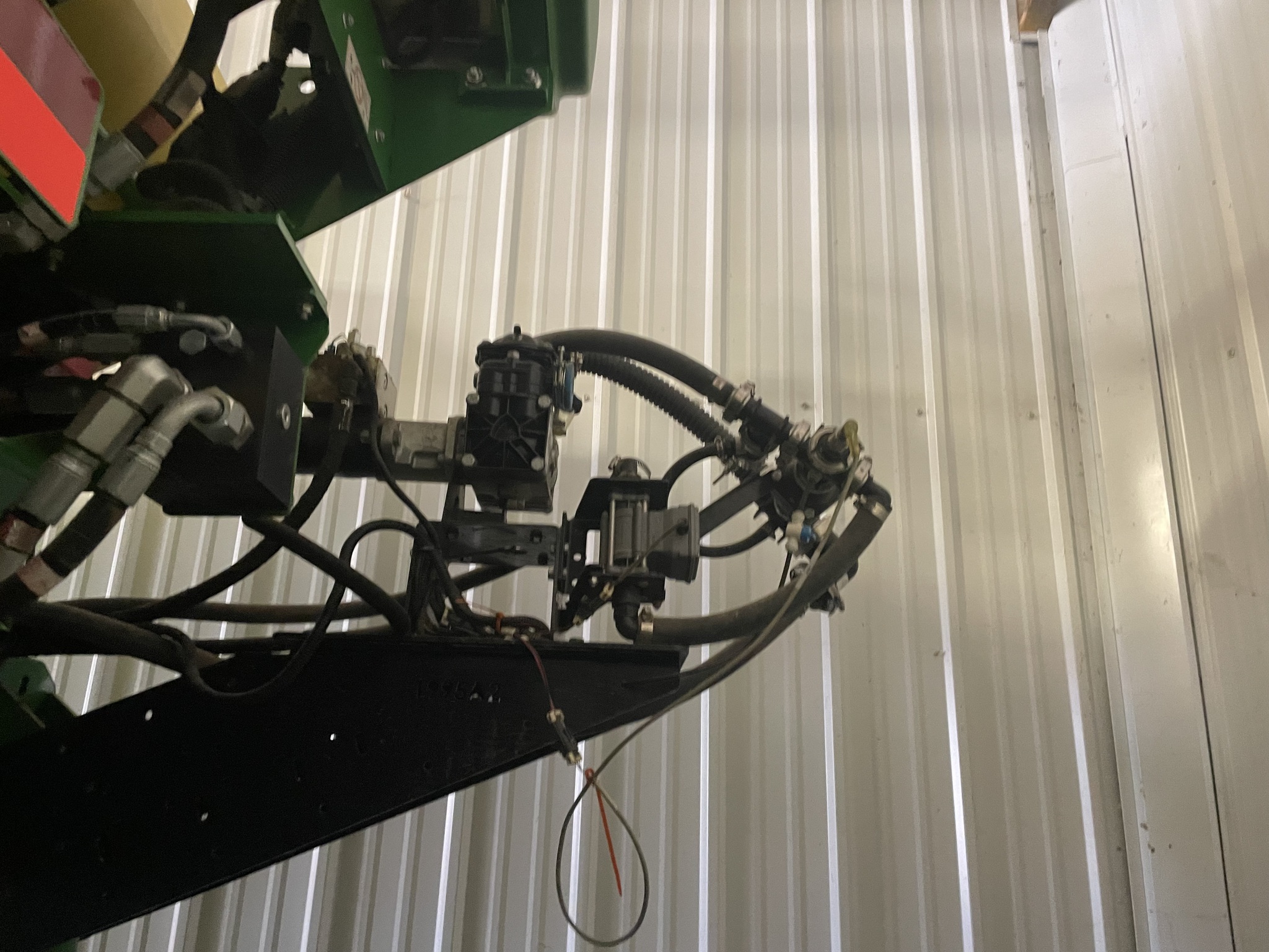 2021 John Deere 1775NT Image 3