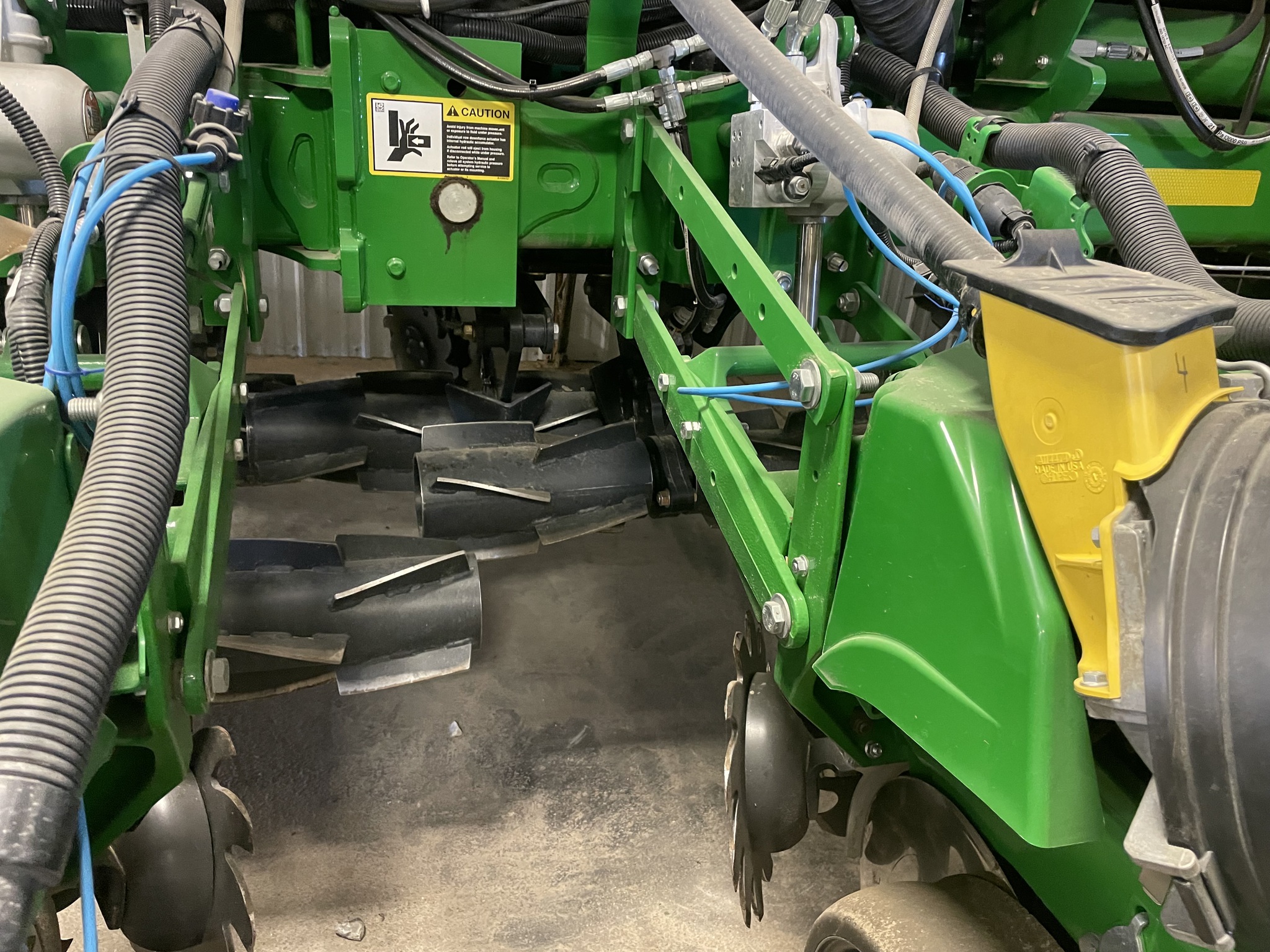 2021 John Deere 1775NT Image 4