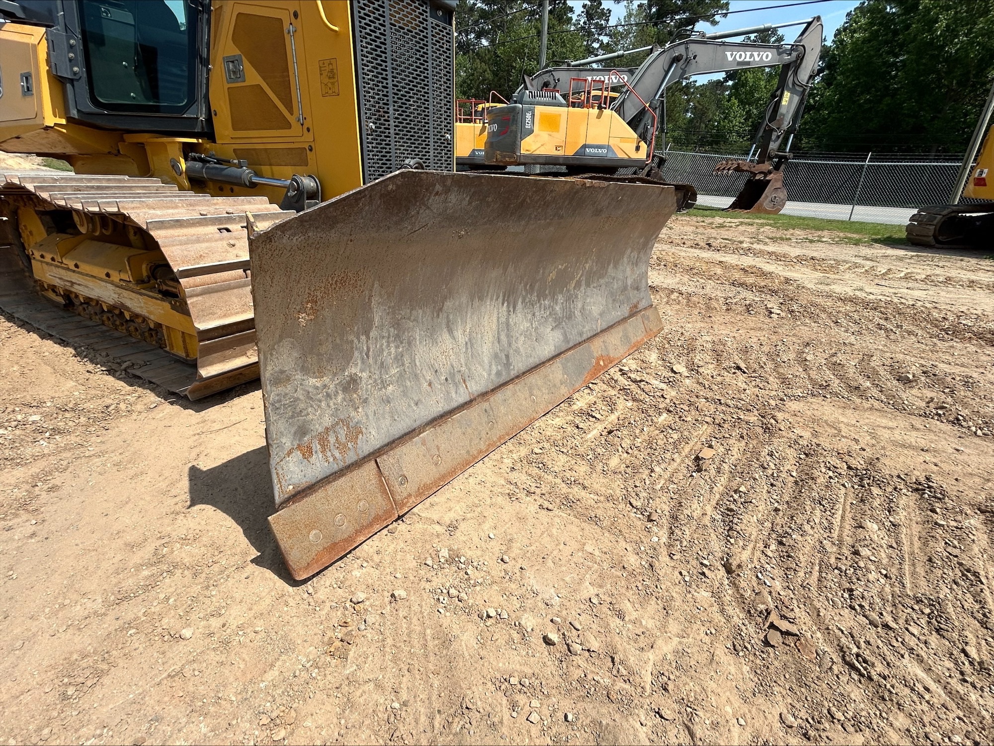 2019 John Deere 450K Image 5