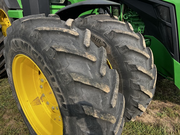 2021 John Deere 8R 410 - Photo12