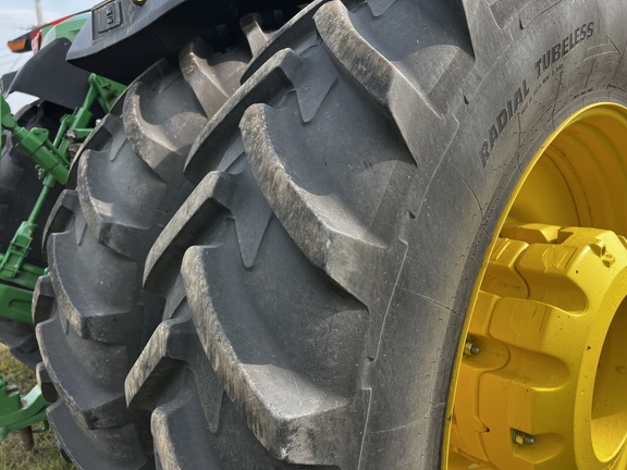 2021 John Deere 8R 410 - Photo15