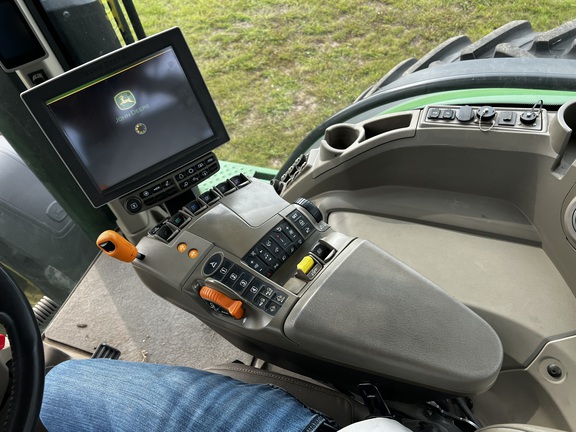 2021 John Deere 8R 410 - Photo38