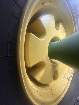 Used 2021 John Deere 9520R Articulated 4WD Tractors at Horizon Ag & Turf in Lloydminster, AB - Photo17