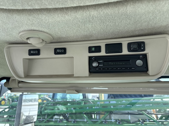 Used 2021 John Deere 9520R Articulated 4WD Tractors at Horizon Ag & Turf in Lloydminster, AB - Photo23