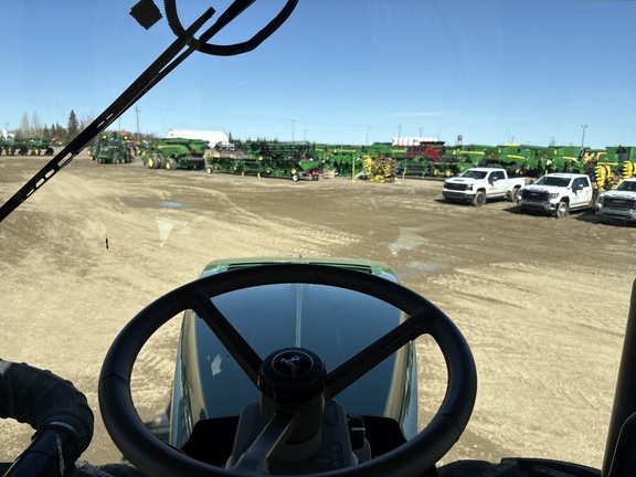 Used 2021 John Deere 9520R Articulated 4WD Tractors at Horizon Ag & Turf in Vermilion, AB - Photo21