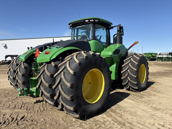 Used 2021 John Deere 9520R Articulated 4WD Tractors at Horizon Ag & Turf in Vermilion, AB - Photo5