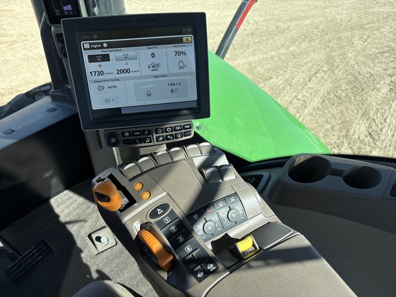 Used 2021 John Deere 9520R Articulated 4WD Tractors at Horizon Ag & Turf in Vermilion, AB - Photo17