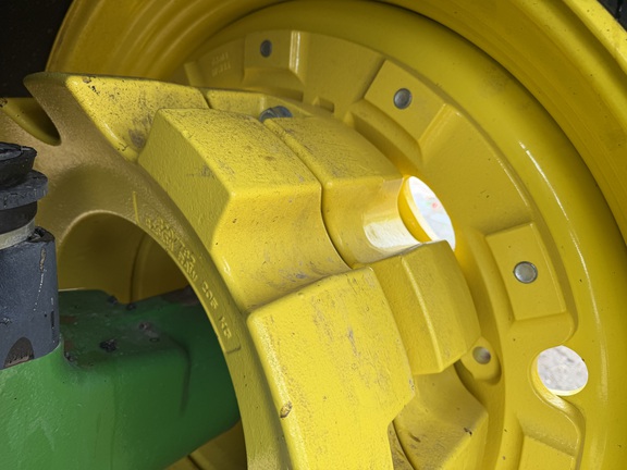 2025 John Deere 6R 165 - Photo17