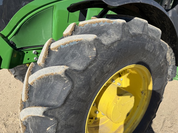 2025 John Deere 6R 165 - Photo10