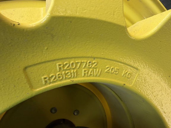 2025 John Deere 6R 165 - Photo16