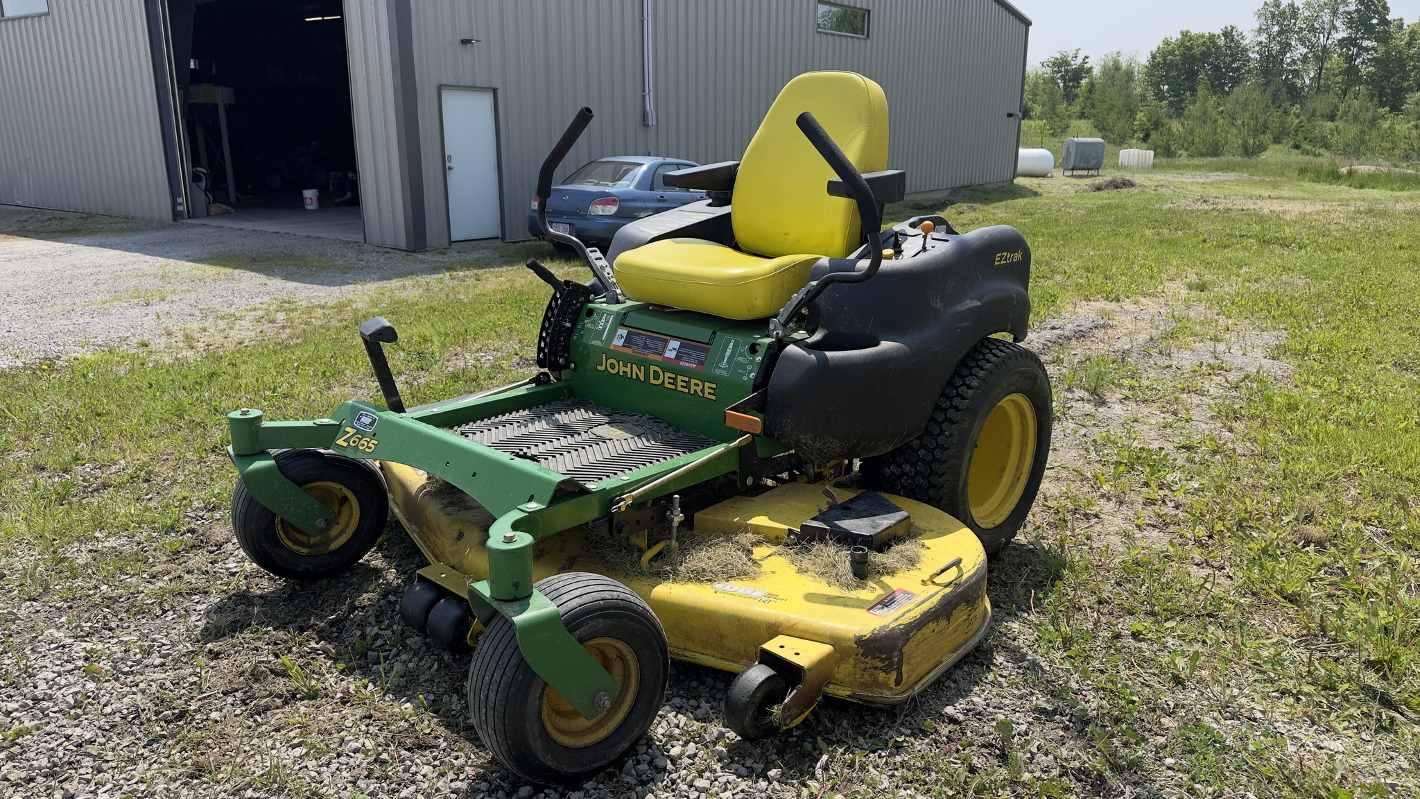 2012 John Deere Z665 Image 4