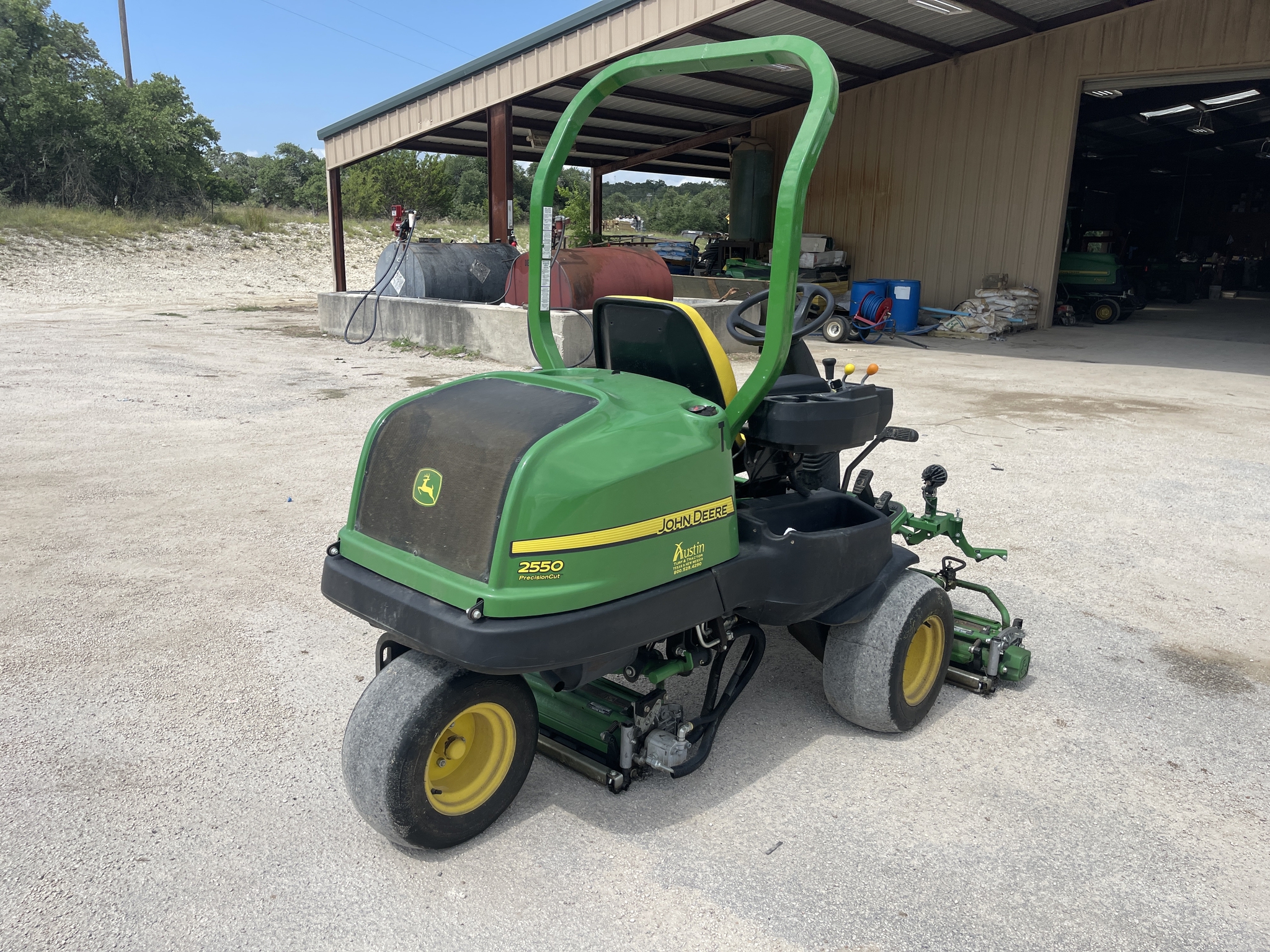2022 John Deere 2550 Image 7