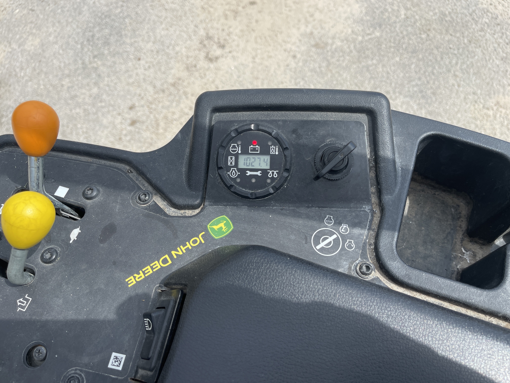 2022 John Deere 2550 Image 10