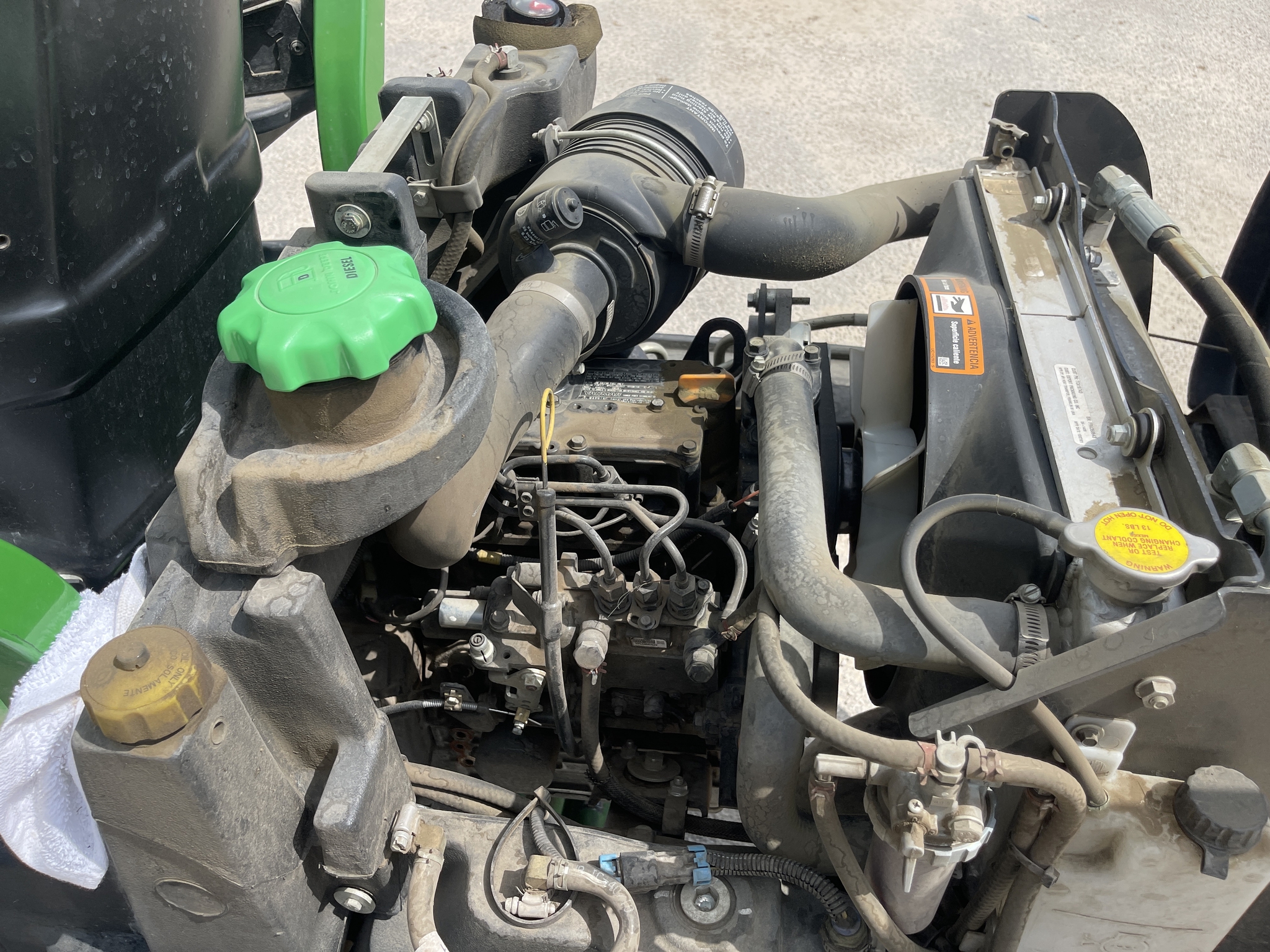 2022 John Deere 2550 Image 18