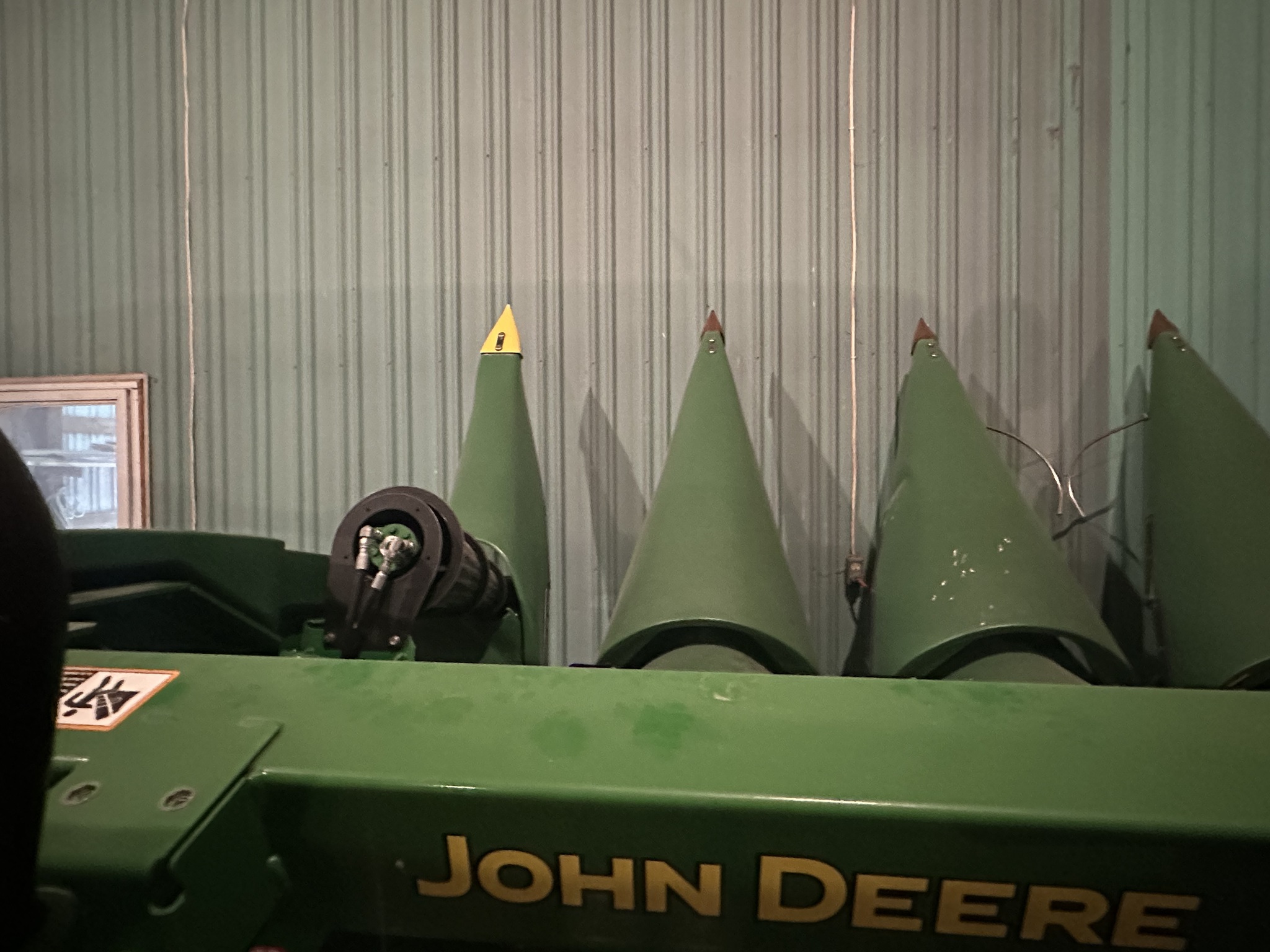2021 John Deere C8R Image 9