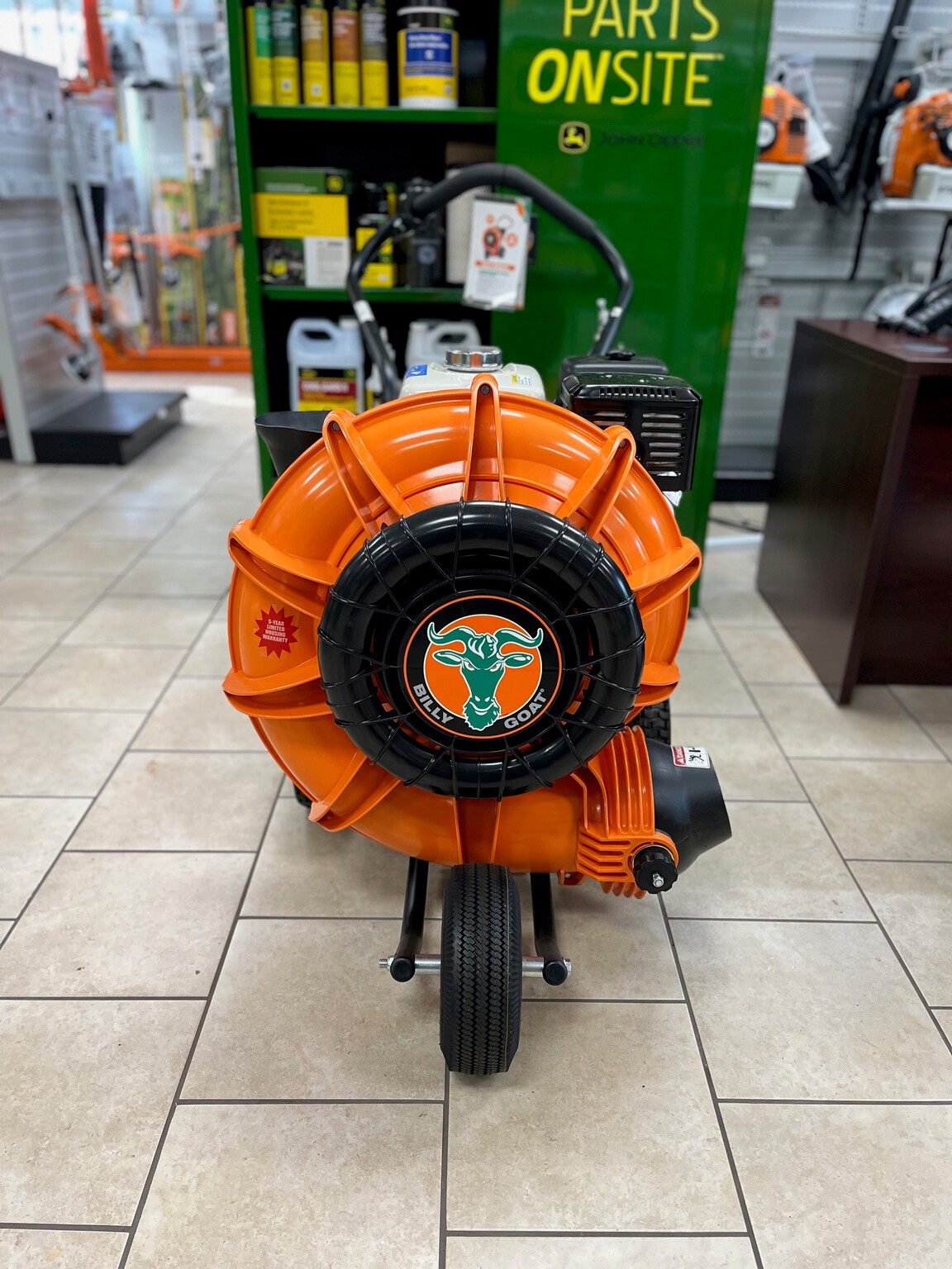 2024 John Deere F1302H Image 3