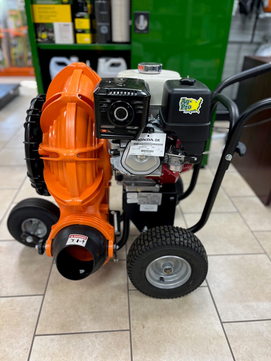 2024 John Deere F1302H Image 4