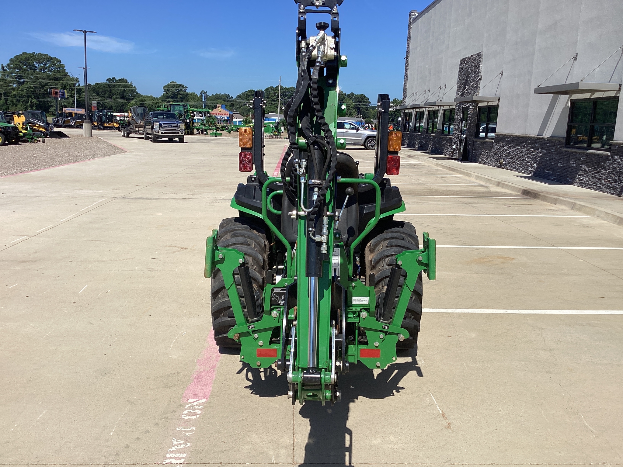 2021 John Deere 3025E Image 6