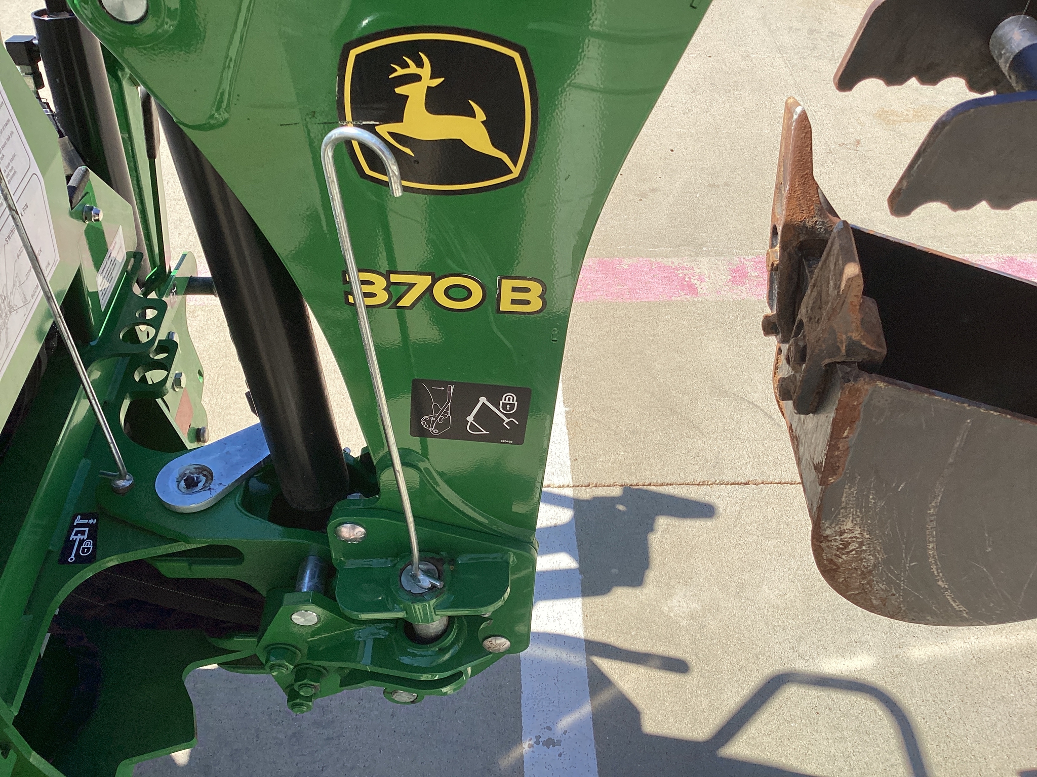 2021 John Deere 3025E Image 15